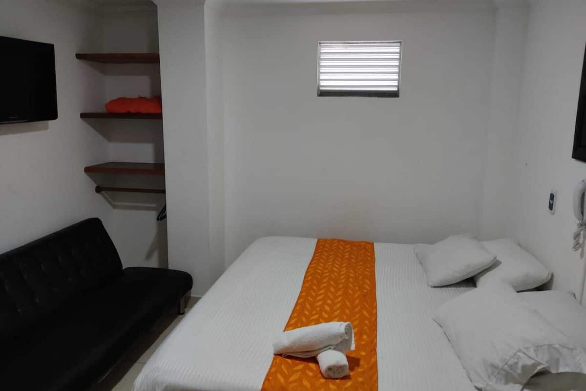 Deluxe Room | Free WiFi