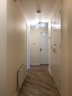 Hallway - McDonald Road Apartment (Edinburgh)