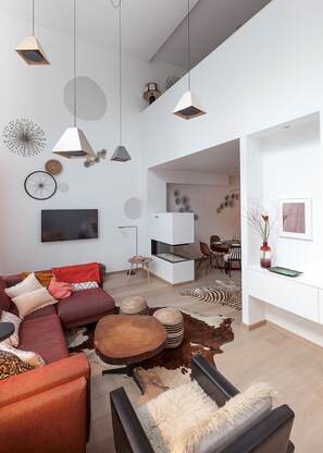 Living room - Unit 3 - Modern Smart Home Triplex Private Garden & Parking (Brussels)