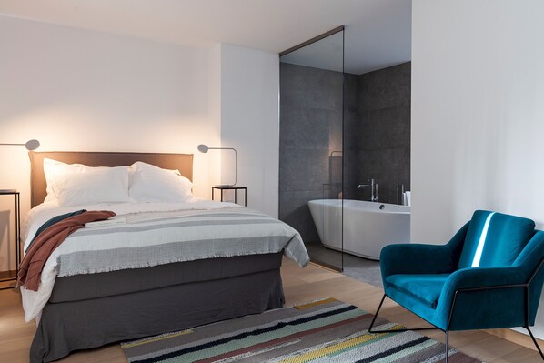 House (4 Bedrooms) | 4 bedrooms, Internet, bed sheets - Unit 4 - Spacious Smart Home Triplex Private Garden & Parking (Brussels)