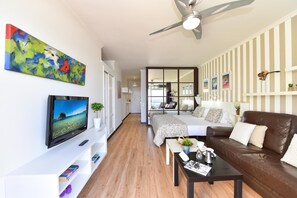 1 chambre, fer et planche à repasser, Wi-Fi gratuit, draps fournis