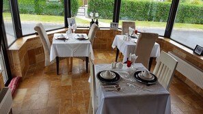 Desayuno inglés gratuito y diario