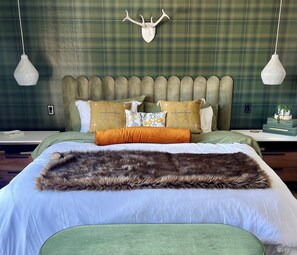 3 bedrooms, desk, iron/ironing board, free WiFi - Ritz on the Ridge. A Gem of a Stay & Guest Favorite! (Mammoth Lakes)