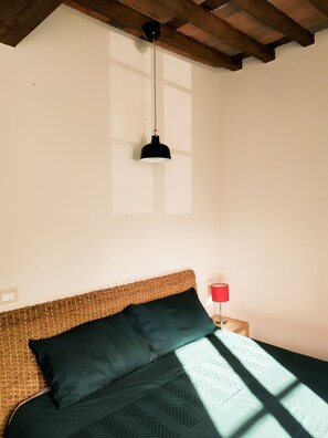 1 Schlafzimmer, Schreibtisch, Bügeleisen/Bügelbrett, kostenloses WLAN