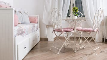 Deluxe vierpersoonskamer | 1 slaapkamer, hypoallergeen beddengoed, geluiddichte muren