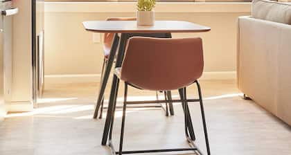 Kasa Cadillac Square Detroit