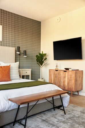 Deluxe-Studio, 1 Queen-Bett, Stadtblick | Individuell dekoriert, individuell eingerichtet