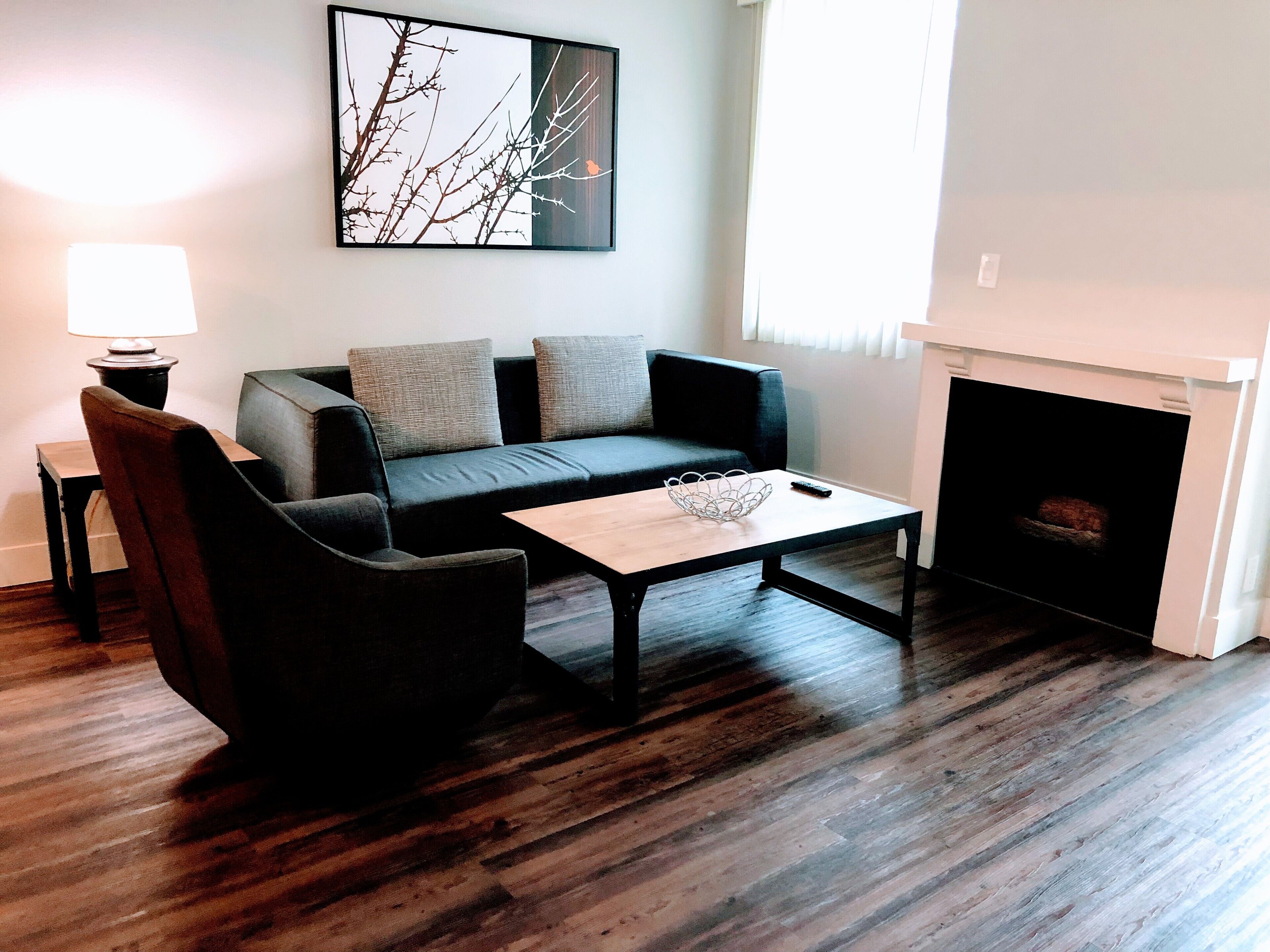 Executive Apartment, 1 Bedroom | Living area | TV, Netflix, streaming services