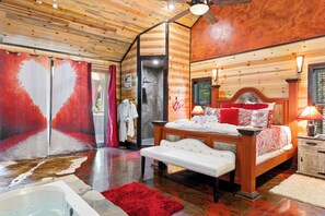 1 bedroom, WiFi, bed sheets - Love Me Smore in Hochatown/Broken Bow,OK (Broken Bow)