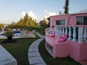 Terrace/patio - Bermuda Connections Guest House (Southampton Parish)