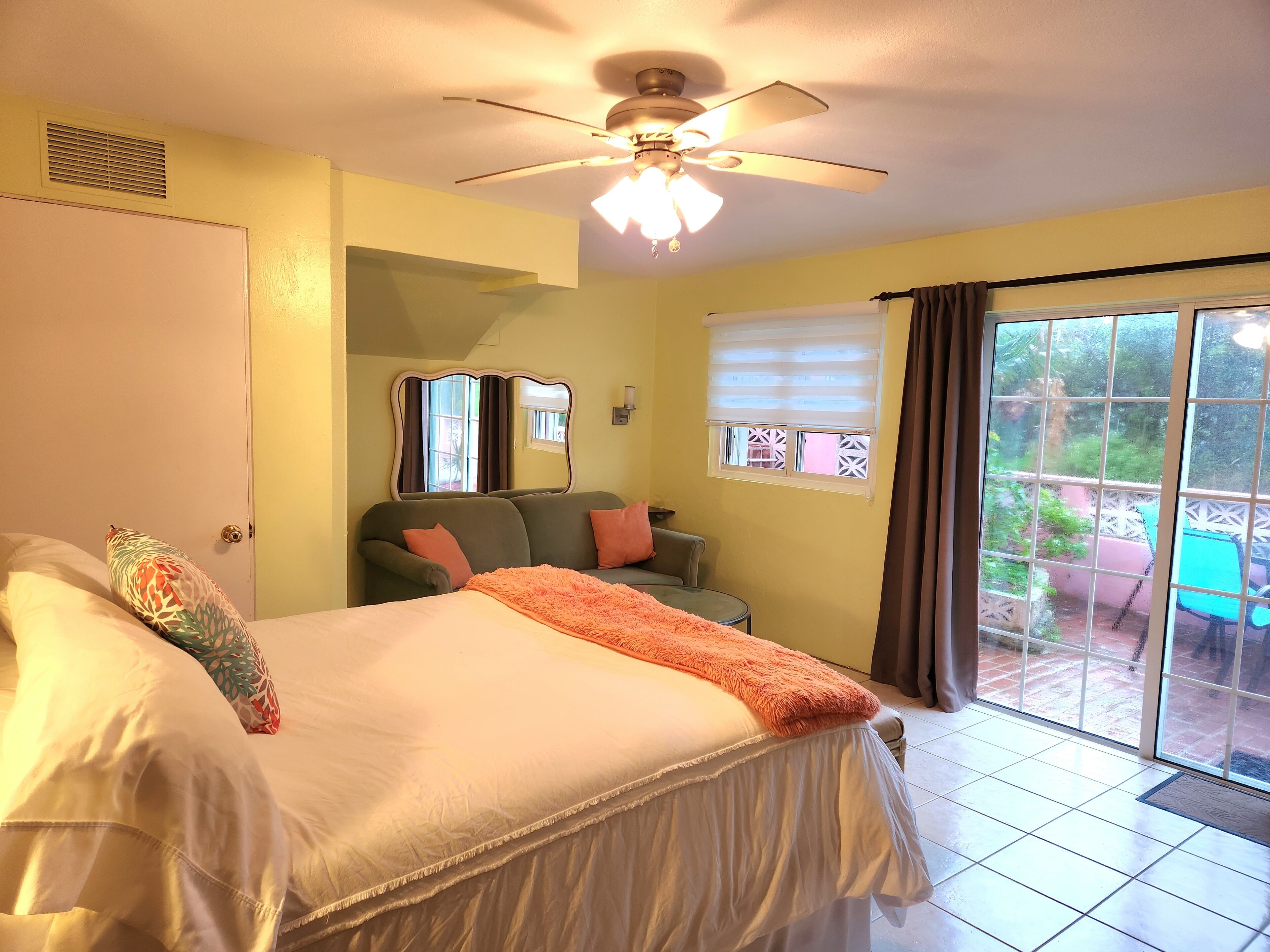 Bermuda Connections Guest House