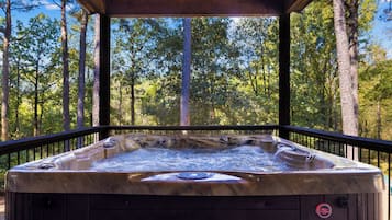 室外 SPA 浴池