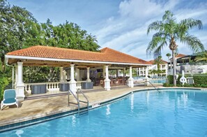 Piscina externa