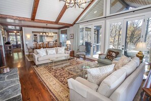 Smart TV, fireplace, video games, DVD player