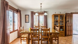 Dining - Finca Al-Zaytun Órgiva by Ruralidays (Granada)