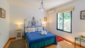 3 間睡房、可攜式嬰兒床、Wi-Fi