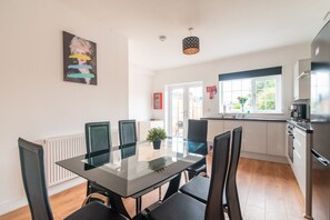 Dining - Welcome to "Mosh Homes" (Droylsden)