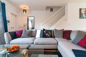 Televisor intel·ligent, videojocs i reproductor de DVD