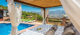 Villa Pinto Torrox by Ruralidays