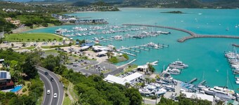 Location, Location. The perfect Location for your stay in the Whitsundays!!