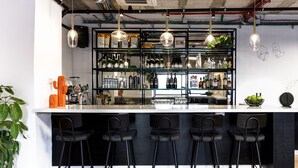 Bar (di properti)