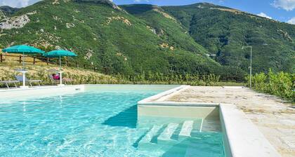 Amazing home in Apecchio (PU)