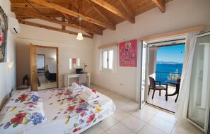 4 chambres, lit de bébé portatif, accès au Wi-Fi (inclus)