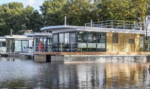 Joli bateau de 2 chambres à Well