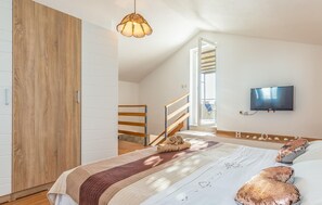 3 Schlafzimmer, kostenloses WLAN, Bettwäsche