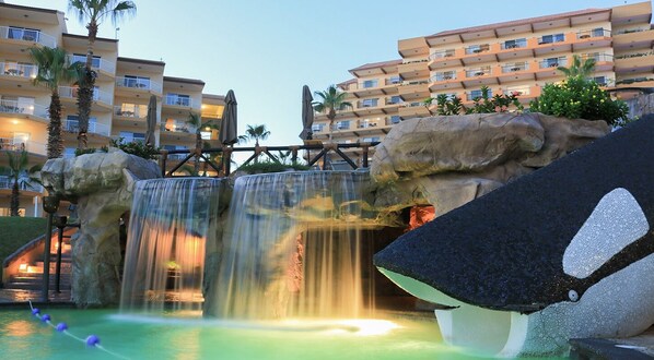 Outdoor pool, a heated pool, sun loungers