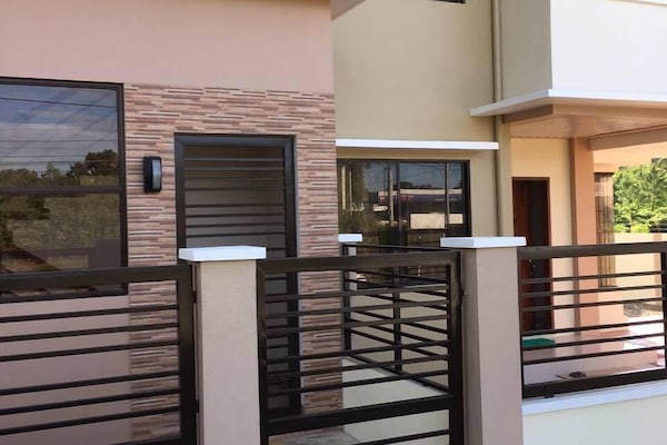 Entrada al alojamiento