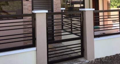 Katris Homes - Hostel