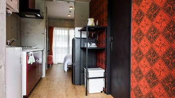 标准双人房 | 熨斗/熨衣板、免费 WiFi