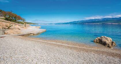 Stunning home in Dobrinj
