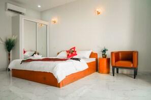 Habitación doble Deluxe | Caja de seguridad en la habitación, escritorio y wifi gratis 