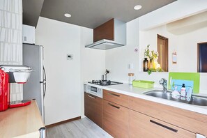 Private kitchenette - FC House Shibuya No.1 (Tokyo)