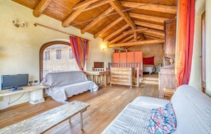 Travel cot, free WiFi, bed sheets - Lovely apartment in Aramengo with WiFi (Aramengo)