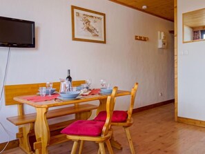Dining - Les Genepis (Val Claret) by Interhome (Tignes)