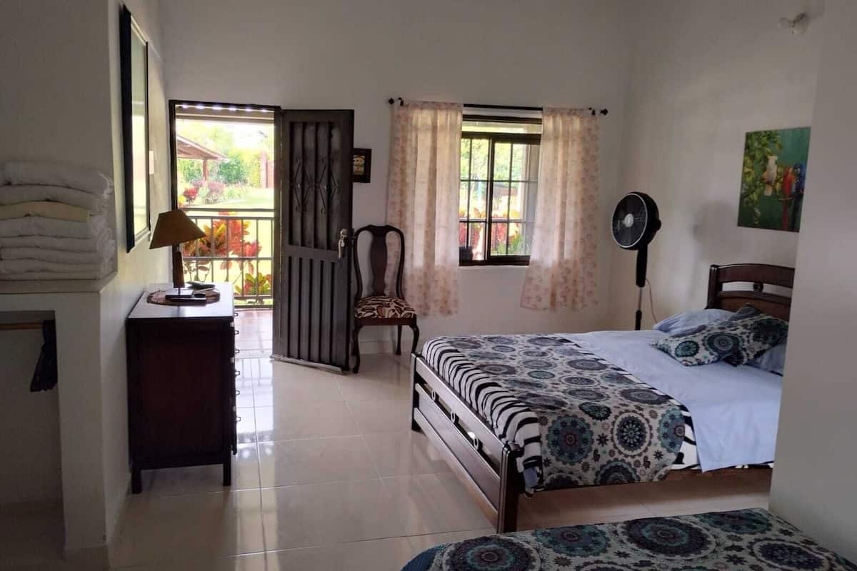 Family Double Room Single Use, 3 Bedrooms | Bed sheets