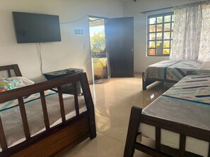 Phòng 4 dành cho gia đình | Bộ trải giường