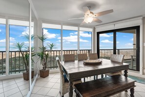 Dining - Sea Gull #201L: Beachfront 2 bed 2 Bathroom With Spectacular Views and 24 Hour Management (Port Aransas)