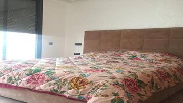 Hochwertige Bettwaren, Betten mit Memory-Foam-Matratzen