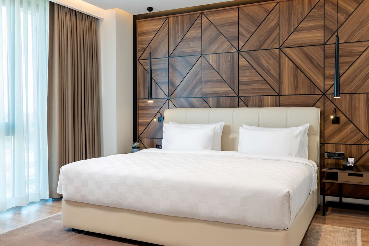 rainfall showerhead, hair dryer, slippers, bidet