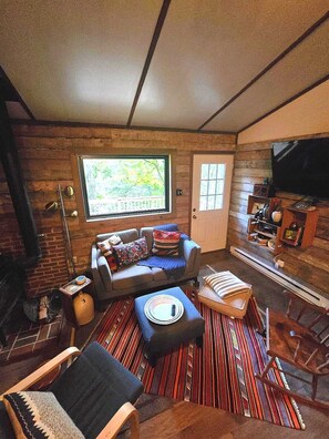 Smart TV, books