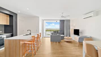 Three Bedroom Apartment | Living area
