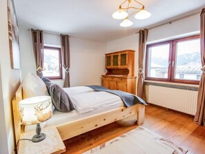 2 bedrooms, WiFi