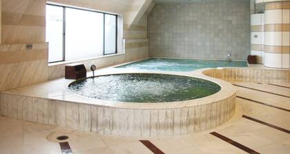 Sauna Capsule Hotel Core 21 - Caters to Men