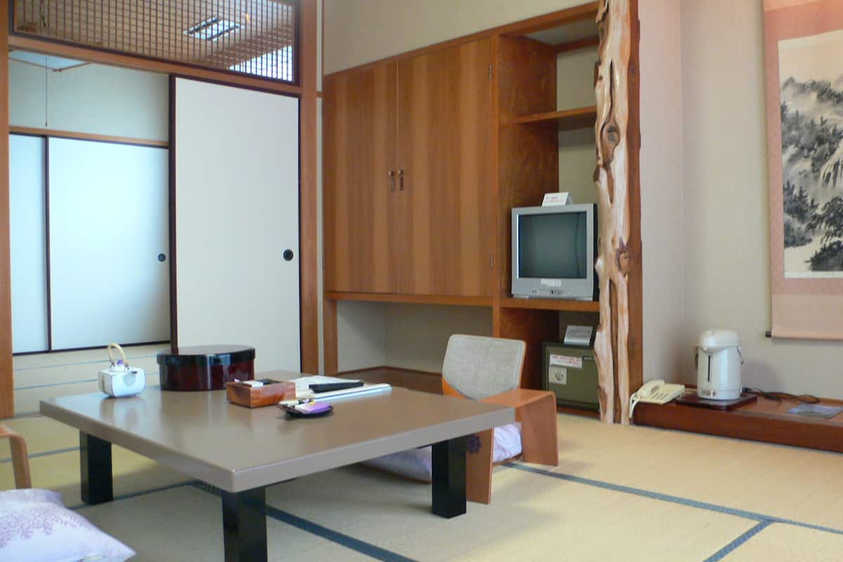 Chambre Tradition (HINOKIKAN, Japanese Style, 7 Guests) | Coffres-forts dans les chambres, Wi-Fi gratuit, draps fournis