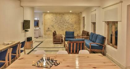 Ree Hostel