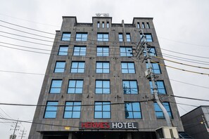 Exterior - Hermes Hotel Yongin (Yongin)